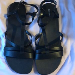 Strap detail black sandals